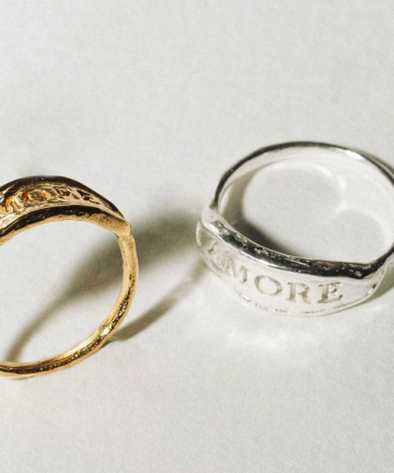 Alhaja anillo sello amore plata