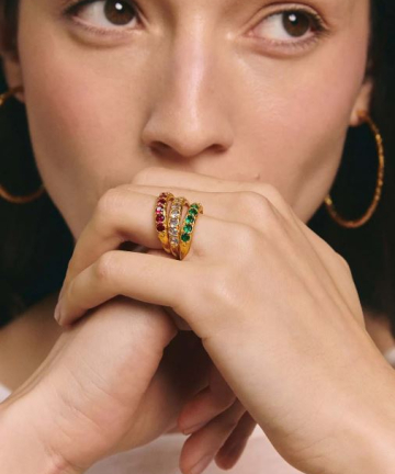 Alternative view of Alhaja anillo dolores red