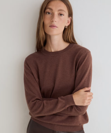 Yerse jersey básico visón cuello caja