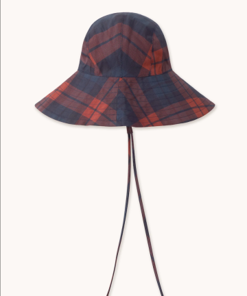Alternative view of Tiny big sisters gorro pescador check