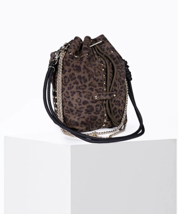 Alternative view of Craie studio bolso beco stud léo choco