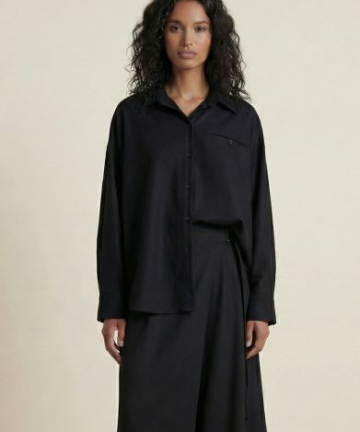 Alternative view of La Feé camisa grant negro