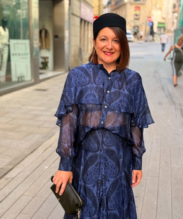 Alternative view of Magnolya set blusa y falda paisley seda azul y negro