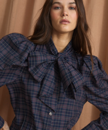 Alternative view of Sophie+Lucie blusa pajarita madras azul