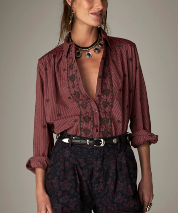 Maison Hotel camisa amrita