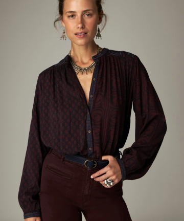 Maison Hotel blusa marie muddy waters