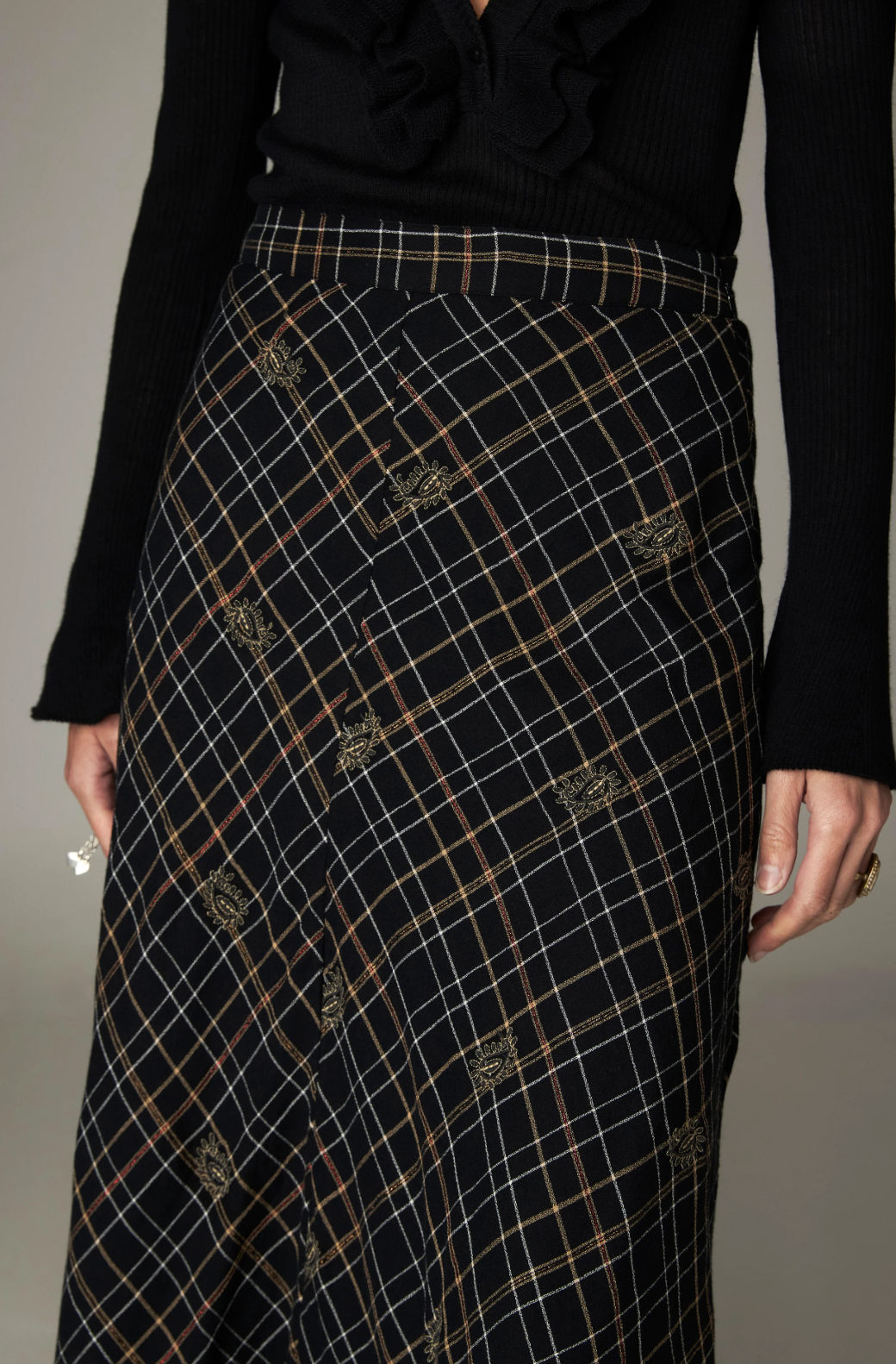 Maison Hotel falda nelly noir plaid - Imagen 3