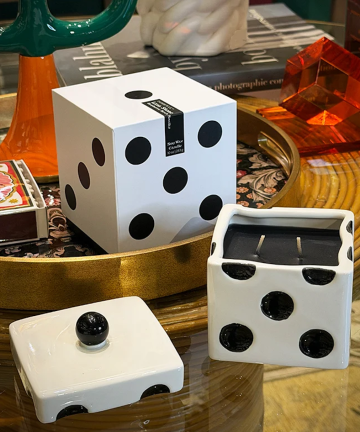 Alternative view of Paddywax vela lucky dice negra